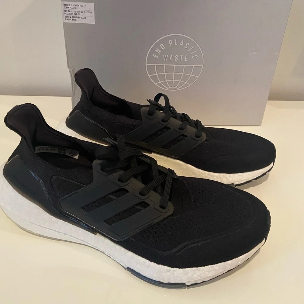 NIBAdidas Ultraboost 21 FY0378 Core Black Men's Running Shoes Sneakers US Size 9